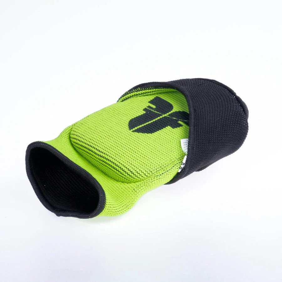 Fighter Elbow Guard Reversible Black/Green protector - Image 7