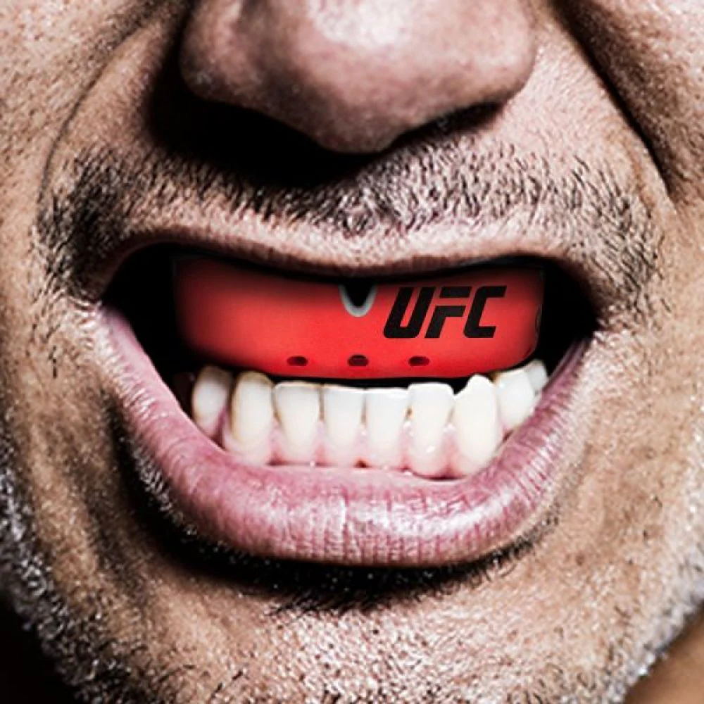Mouth Guard OPRO UFC GOLD - Image 4